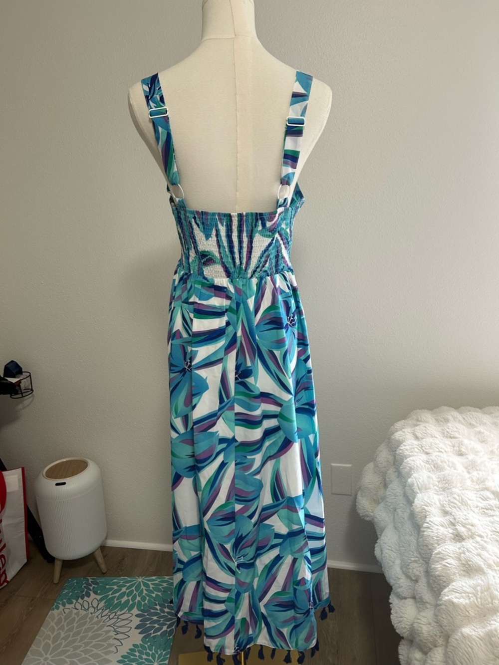 Bloomchic Multicolor Patterned Dress - Picture 2 of 9
